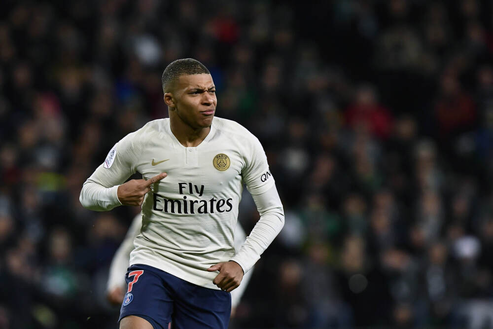 联得装备：公司非常重视市值维护工作